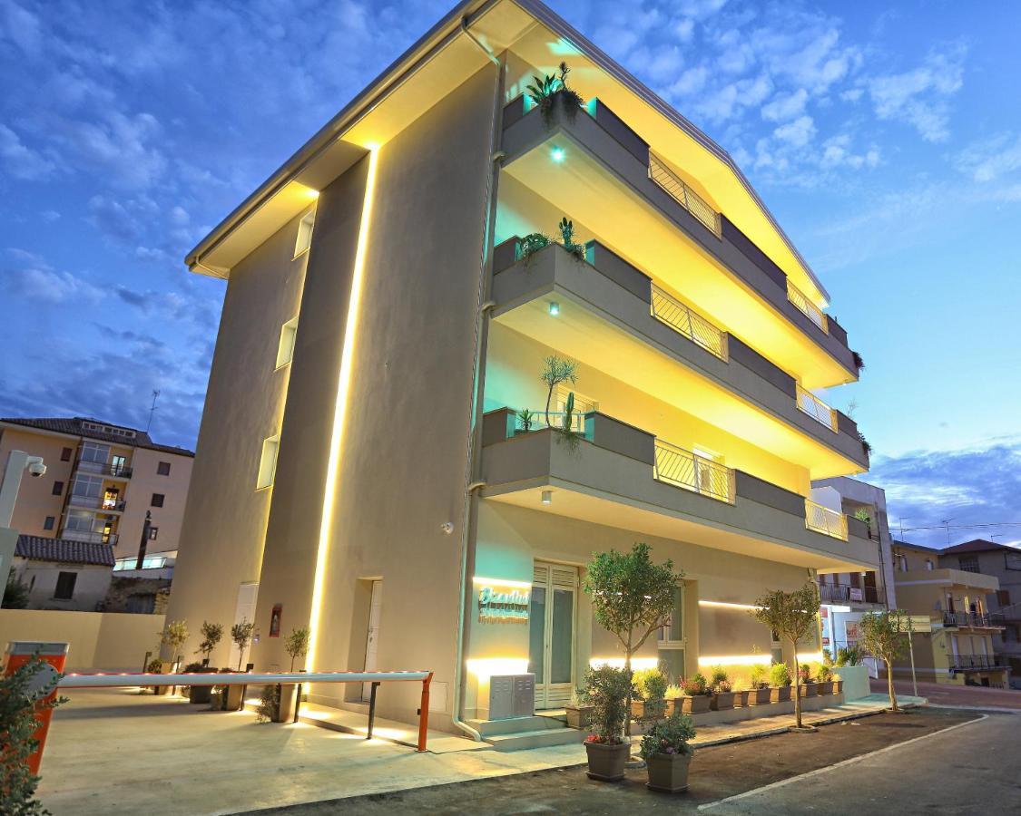 Bizantini Tropea Aparthotel Bagian luar foto